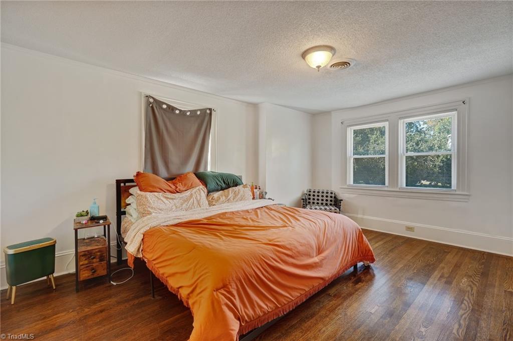 Main house bedroom