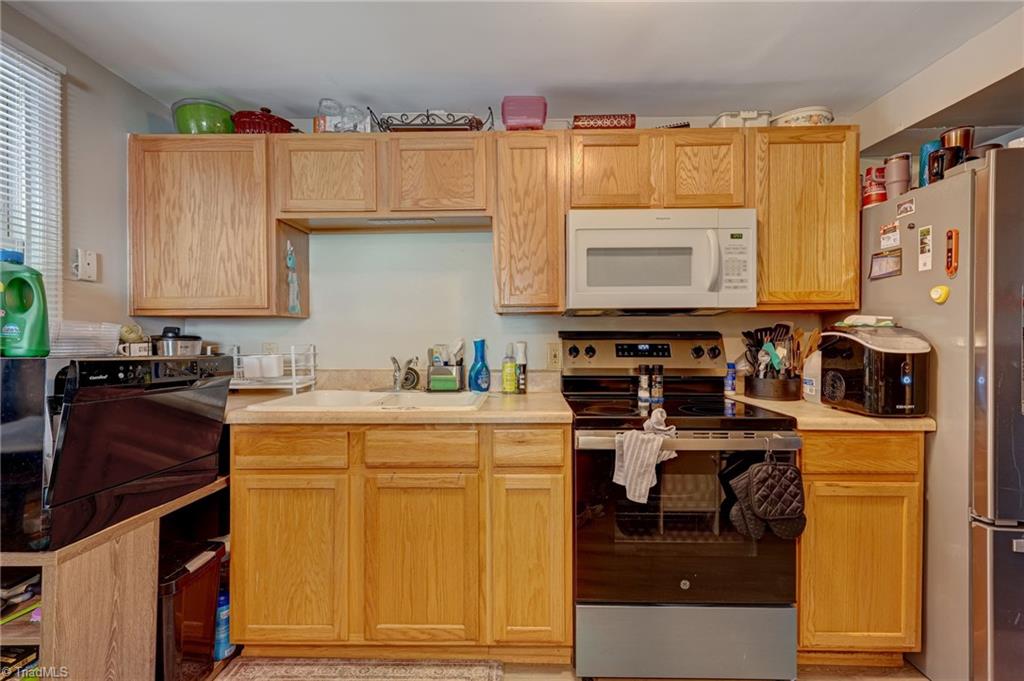 Lower apartment kitchen